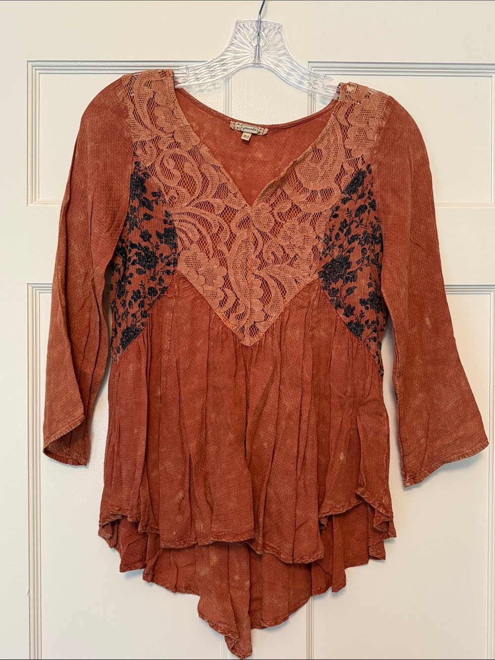 gimmicks by BKE Tunic Top